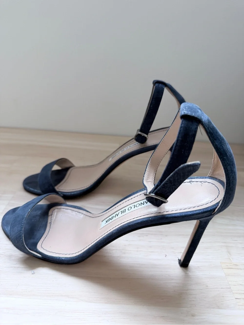 Manolo Blahnik Metallic Navy Ankle Strap Sandals Heels 36.5 | Minimalist Luxury - Picture 4 of 14